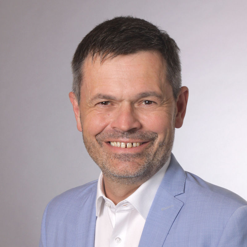 Christian Fr�lich
